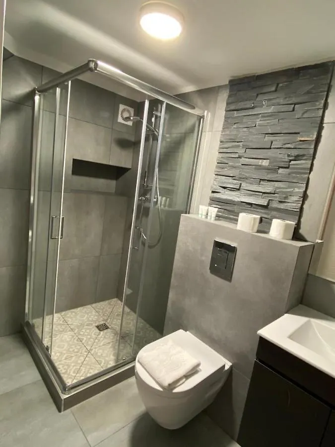 Aparthotel Black Swan House, Old Town Gdansk